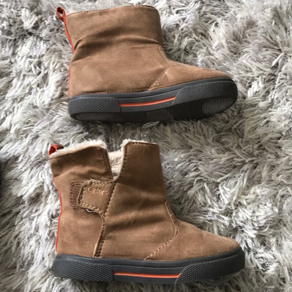 Carter’s boys brown boots - Picture 4 of 4